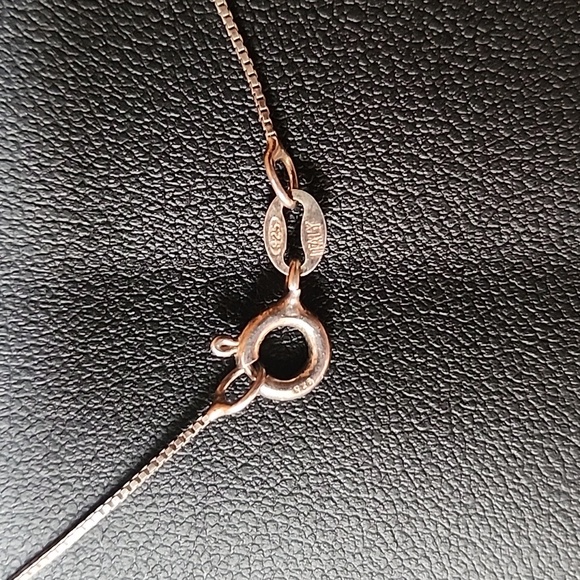 925 Italy Box Chain Necklace - Picture 3 of 5